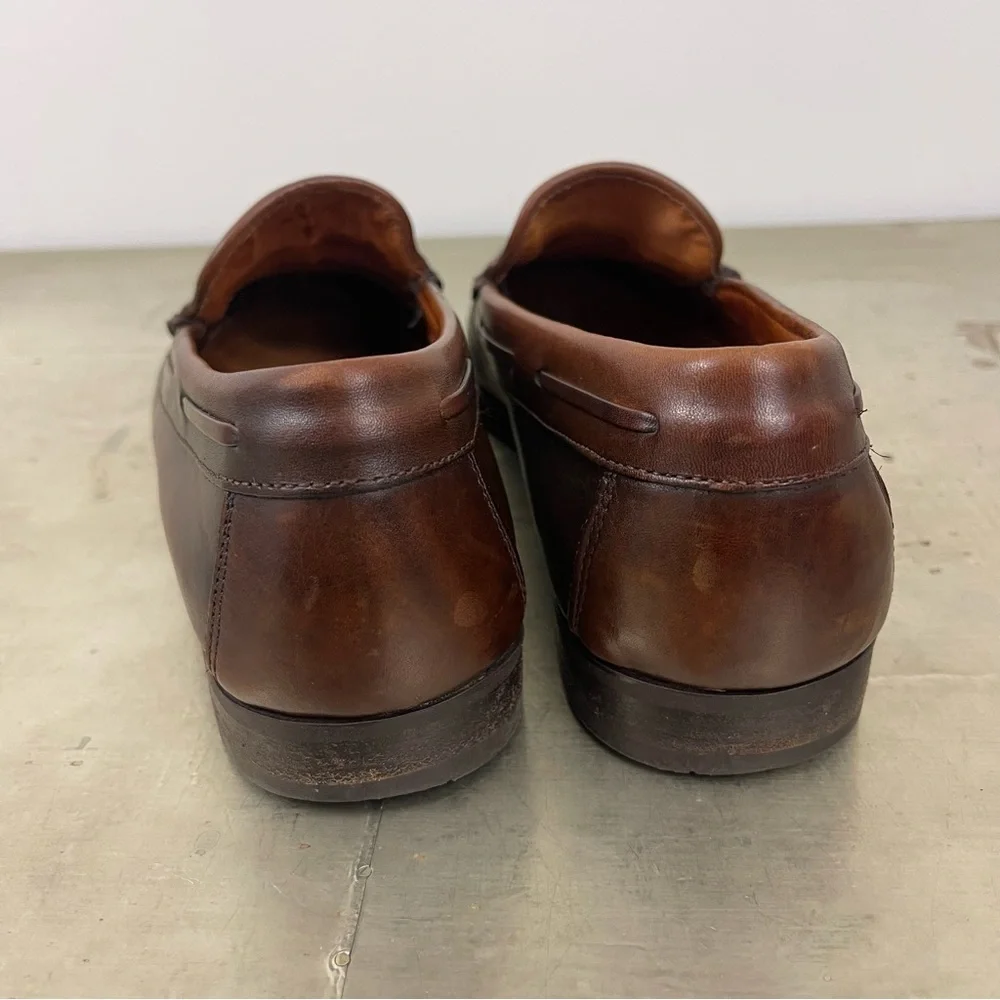 Johnston & Murphy Passport Leather Tassel Loafer Made in Italy